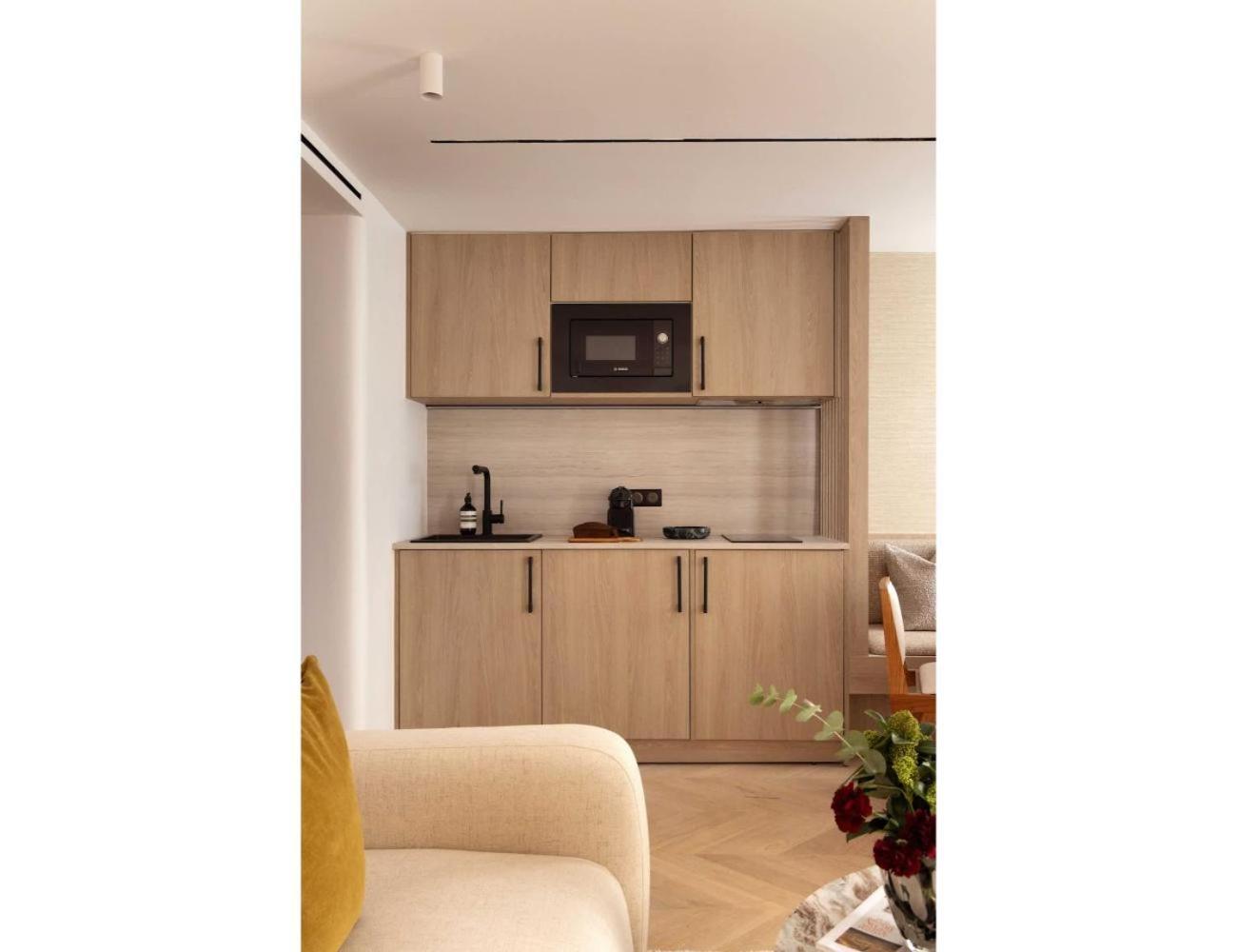 Elegant Apartment- 2br-6p- Le Marais Apartment *