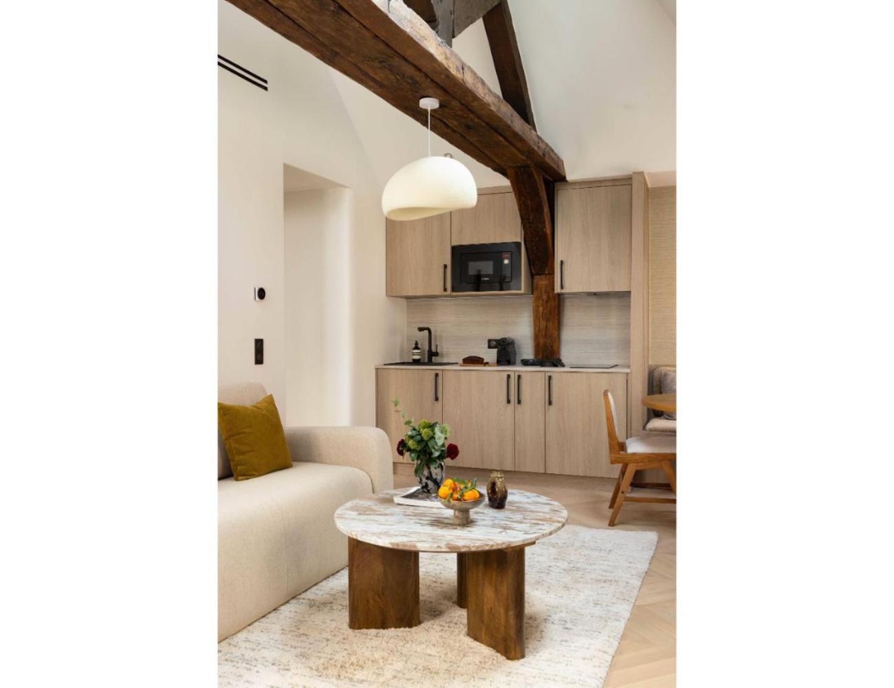 Elegant Apartment- 2br-6p- Le Marais Appartement Parijs